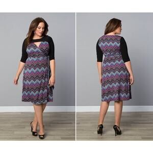 Kiyonna Wrap Dress Chevron Print Sze 10/12 Winsome Style Keyhole Neckline Office